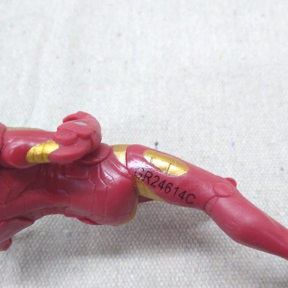 Marvel Characters Captain America Hulk Iron Man & Iron Man on Wheels (McD's) - Picture 11 of 13